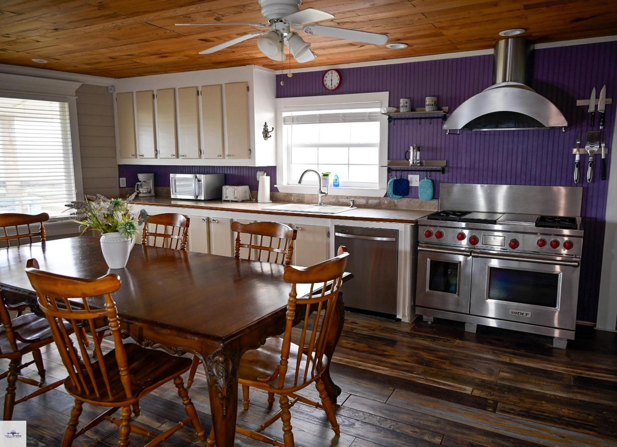 Blue Dolphin Inn And Cottages Grand Isle Eksteriør bilde