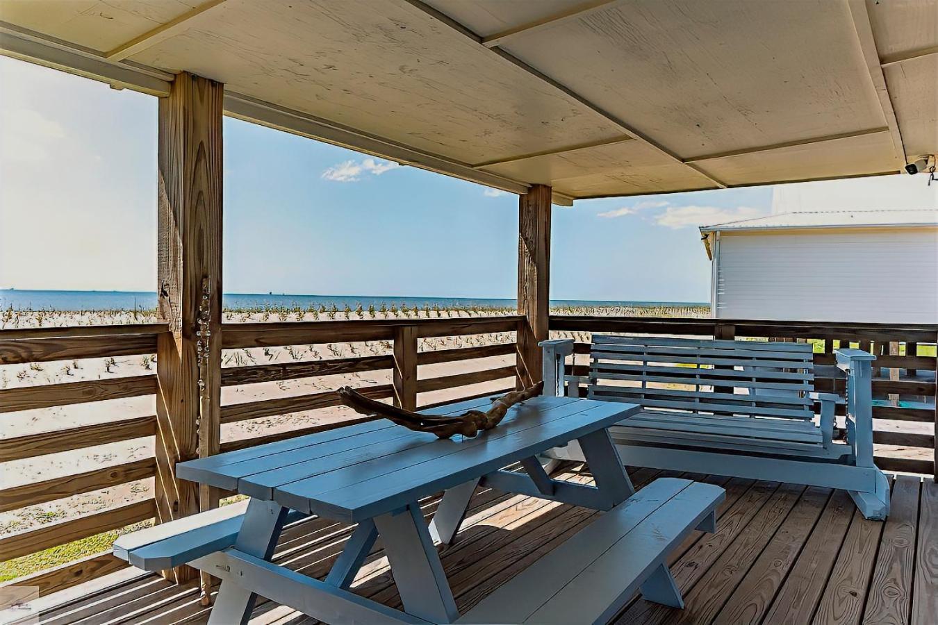 Blue Dolphin Inn And Cottages Grand Isle Eksteriør bilde
